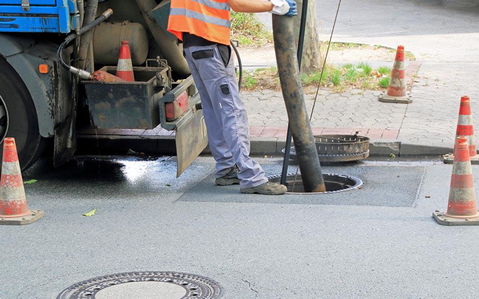 comment déboucher une douche Roinville